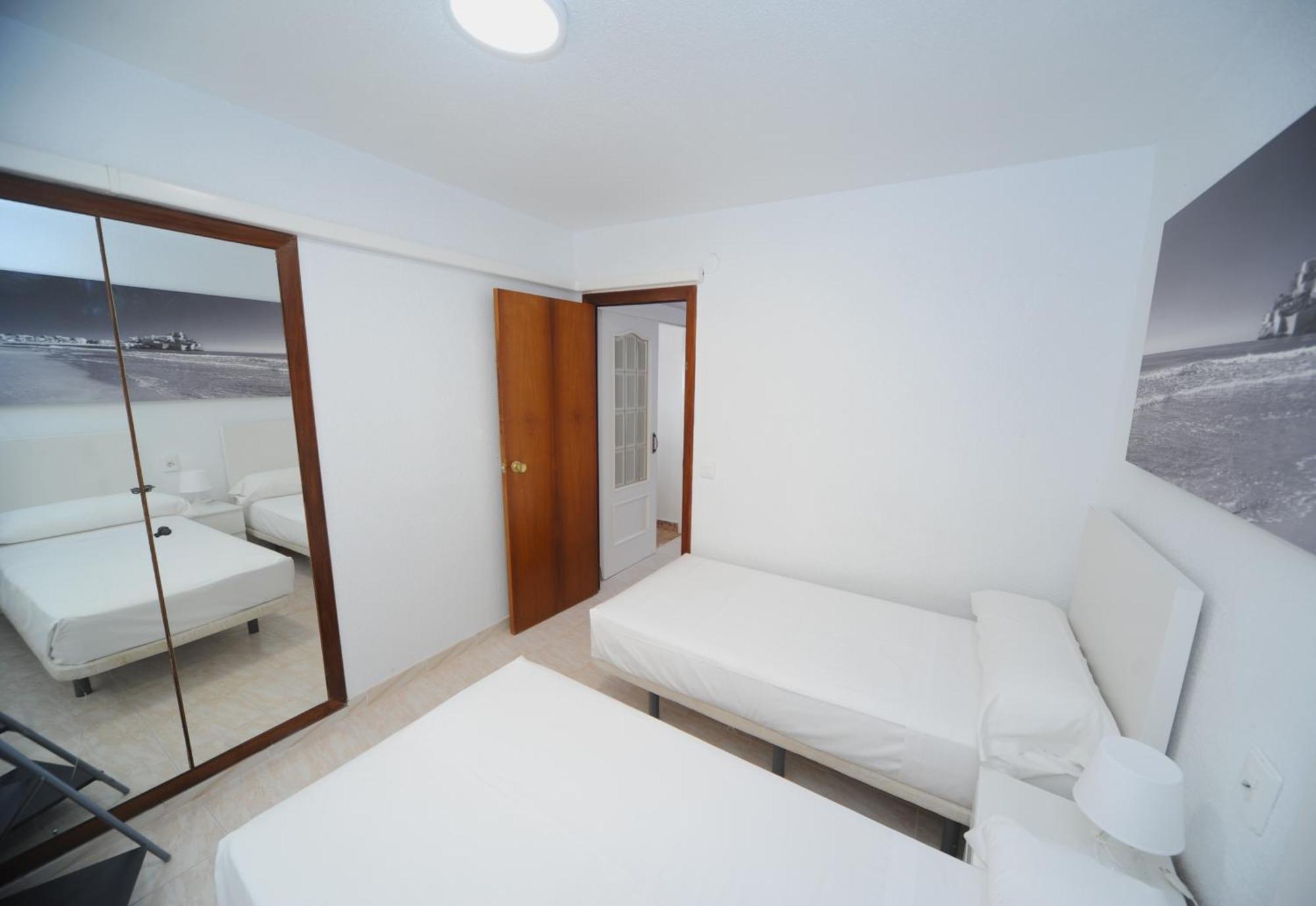 Apartamento Estoril Vistas Mar Orangecosta 베니카씸 객실 사진